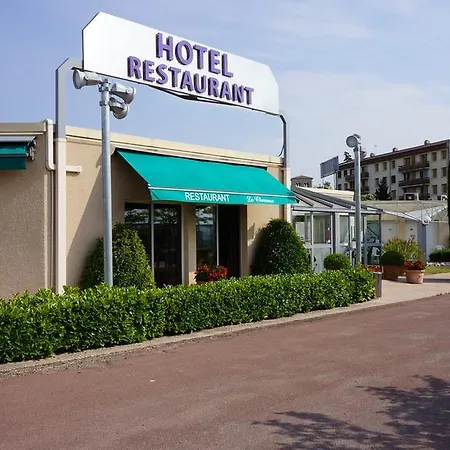Charme Hotel En Beaujolais Hotel