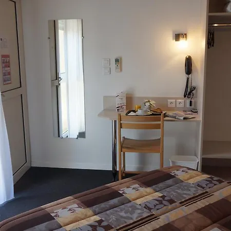 Charme Hotel En Beaujolais 3*
