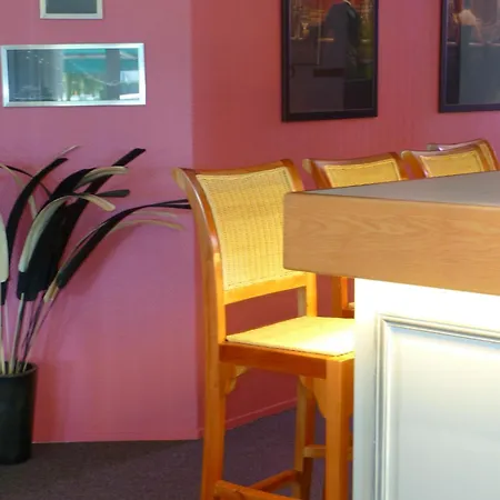 Charme Hotel En Beaujolais 3*