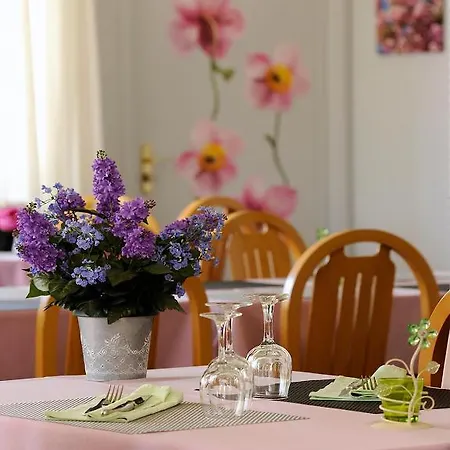 Hotel Charme Hotel En Beaujolais 3*