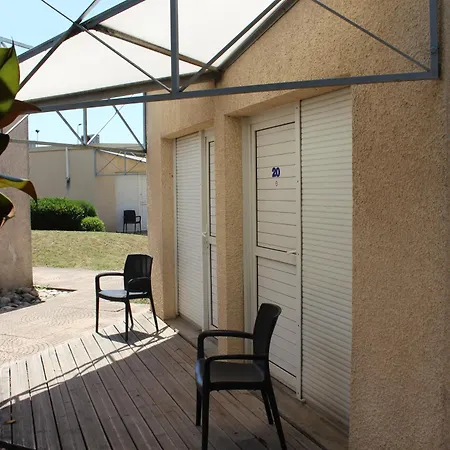 Hotel Charme En Beaujolais